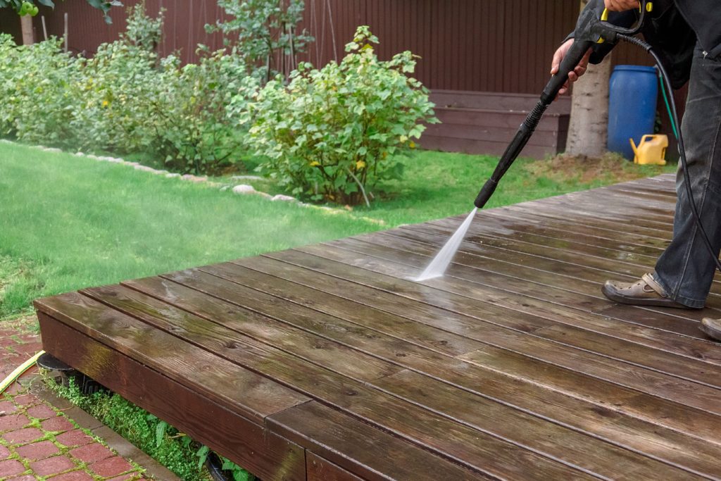 residential pressure washing services